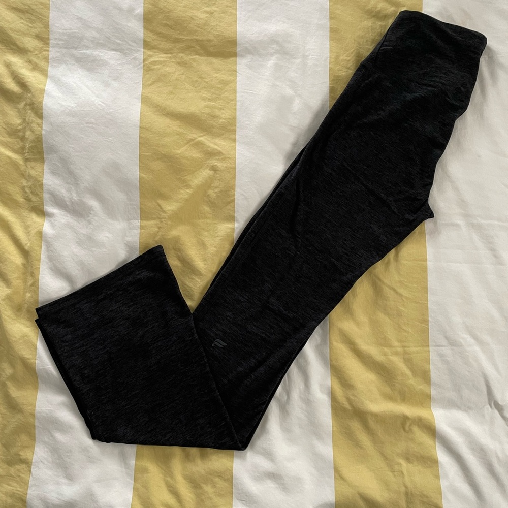 Fabletics HeatherFlex High-Waisted Mini Glare Leggings
